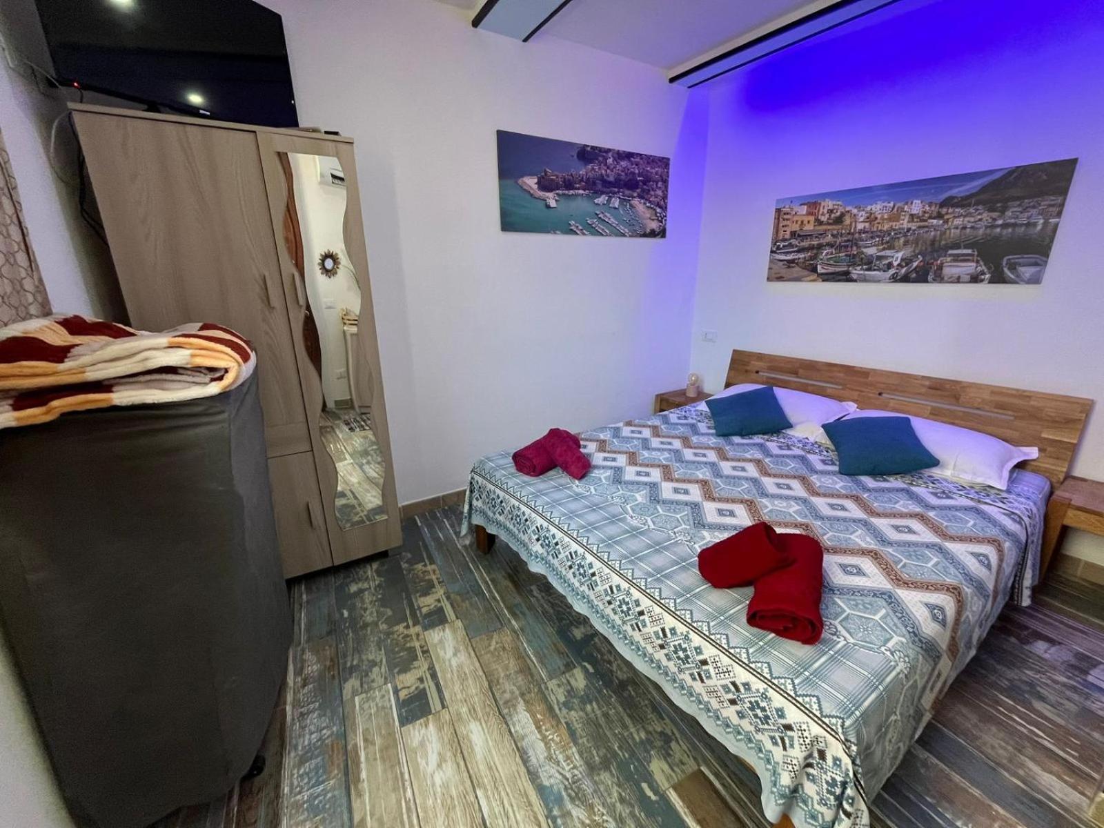 Casa di Dalila Apartment Trapani Luaran gambar