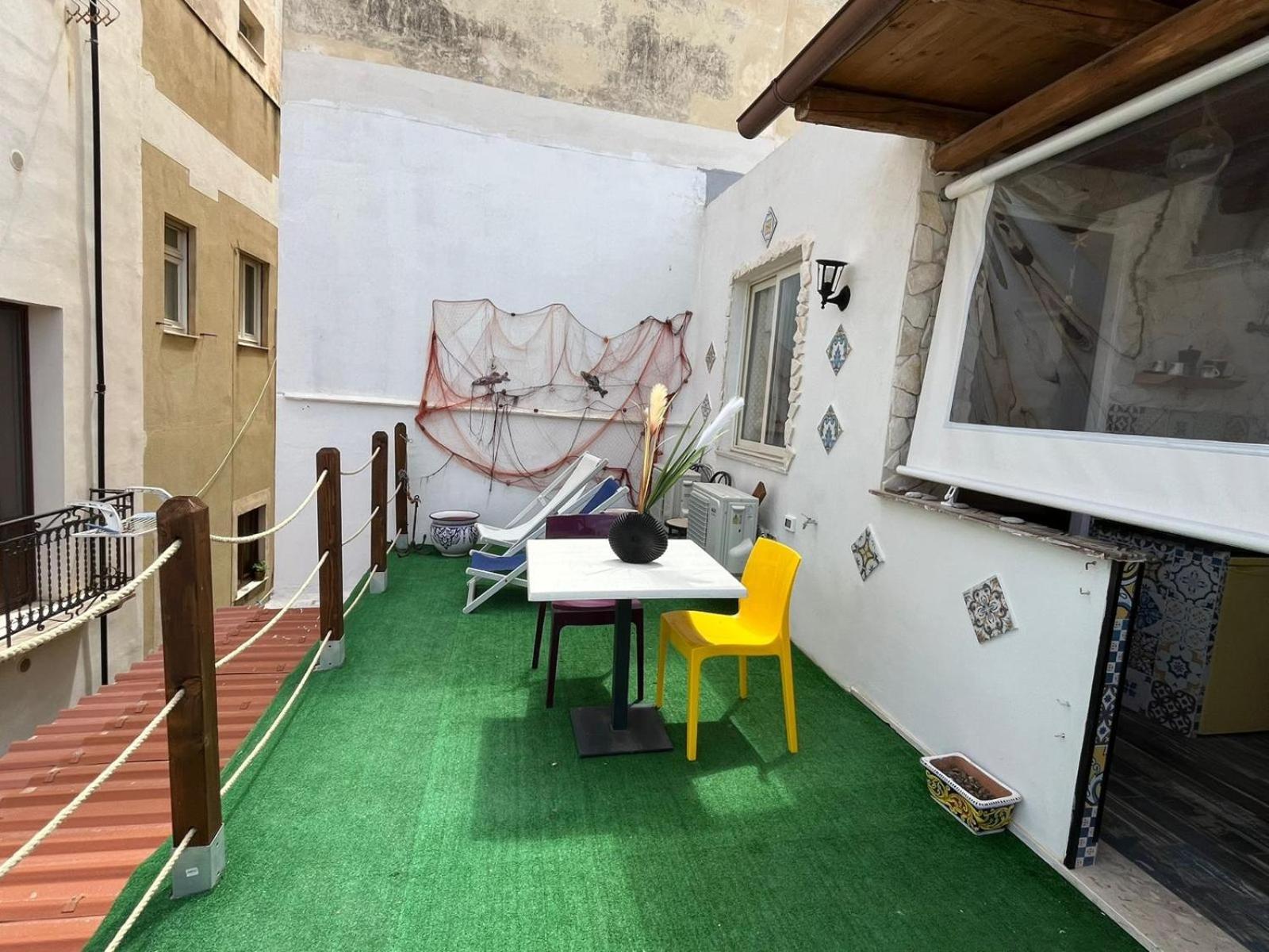 Casa di Dalila Apartment Trapani Luaran gambar